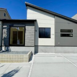 【新築戸建】◆三木市緑が丘町中２丁目１棟◆話題の平屋◆仲介手数料無料キャンペーン中（他社さんで契約するより約１４１万円お得です）